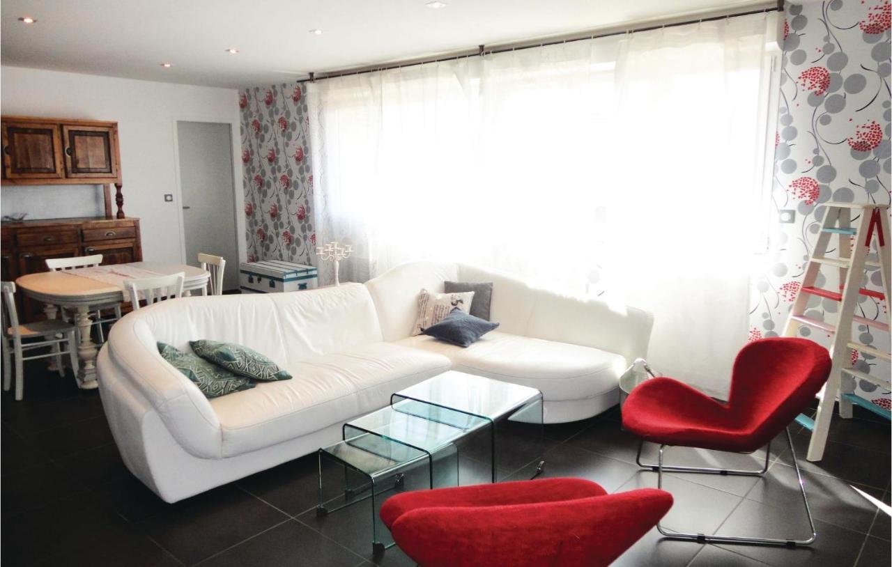Awesome Apartment In Sauvian With Wifi Exterior photo